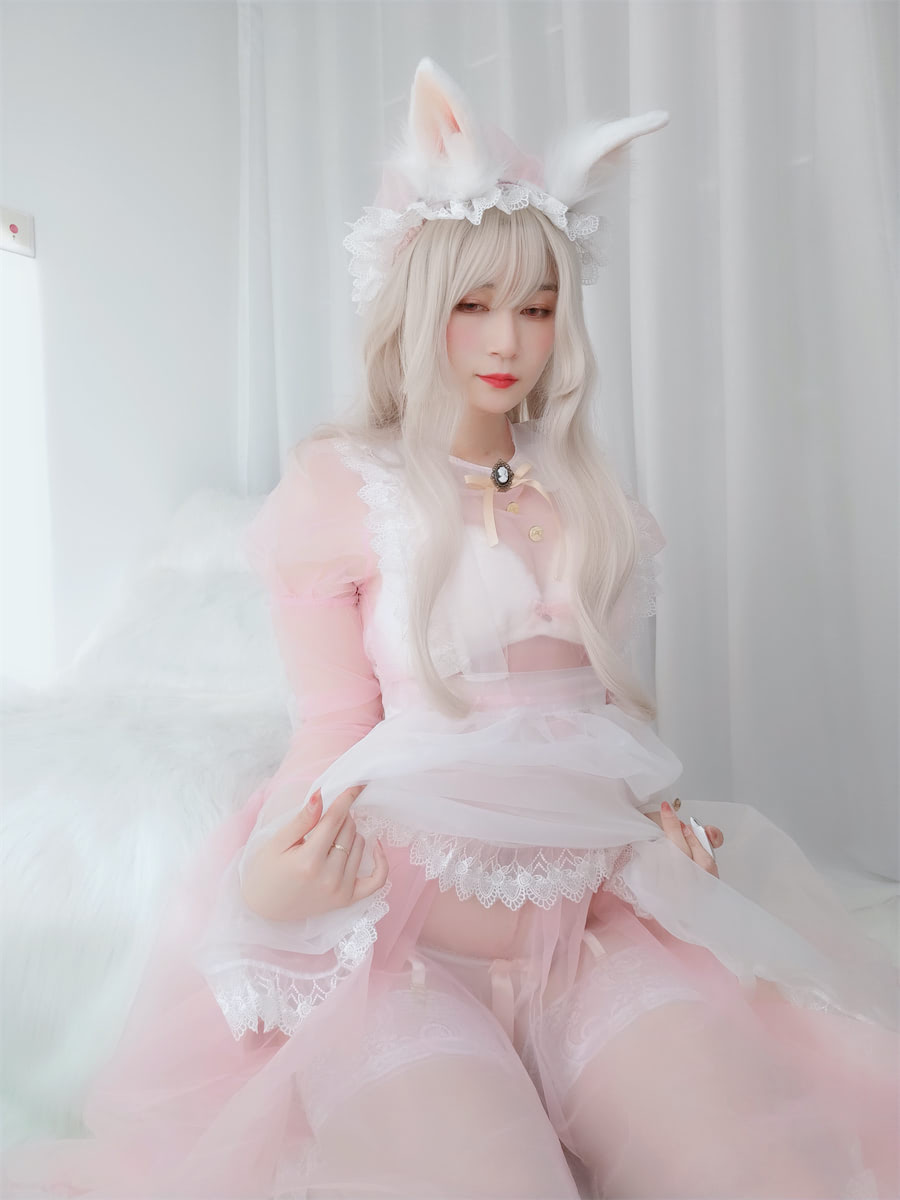 白银81 粉色透明女仆小兔子3