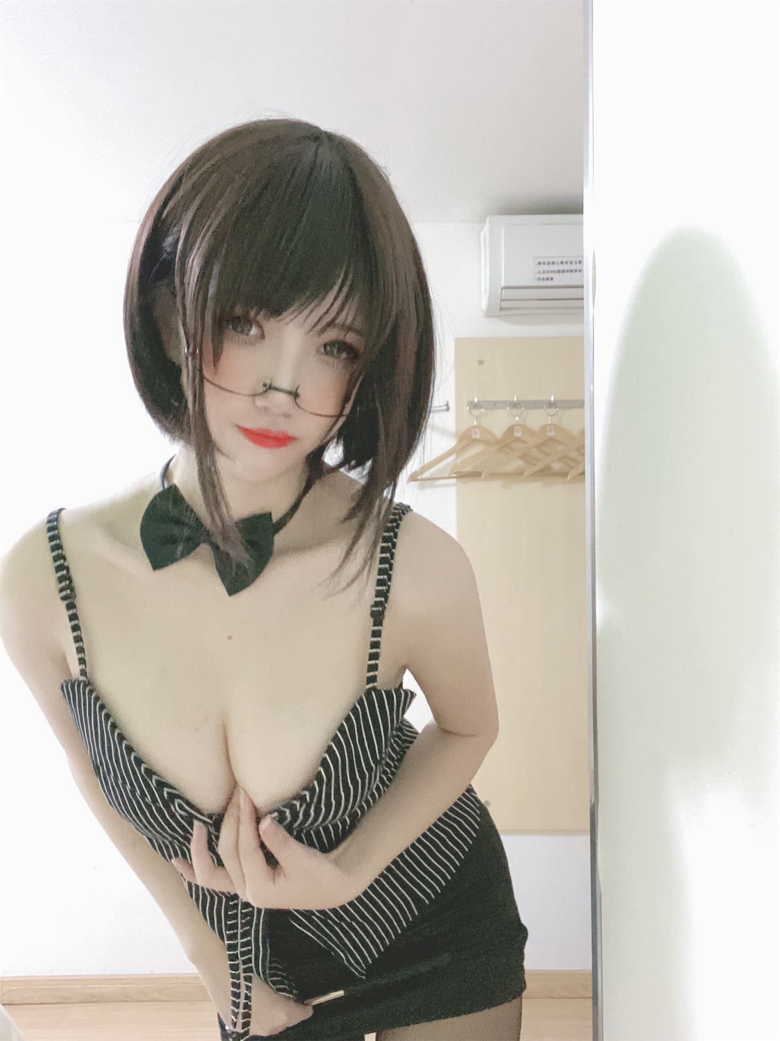 阿薰kaOri 女教师1