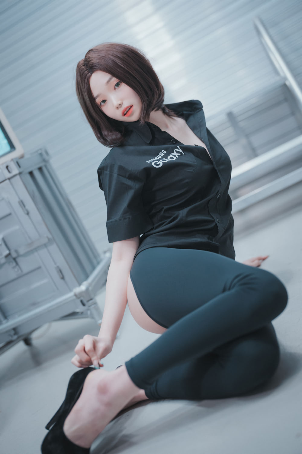 Bambi 三星公司制服2