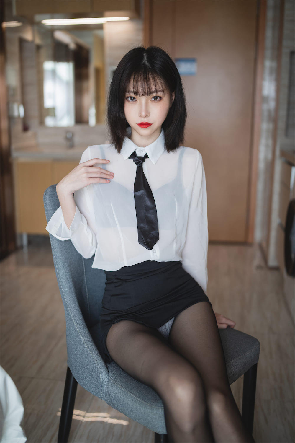 许岚LAN OL制服2