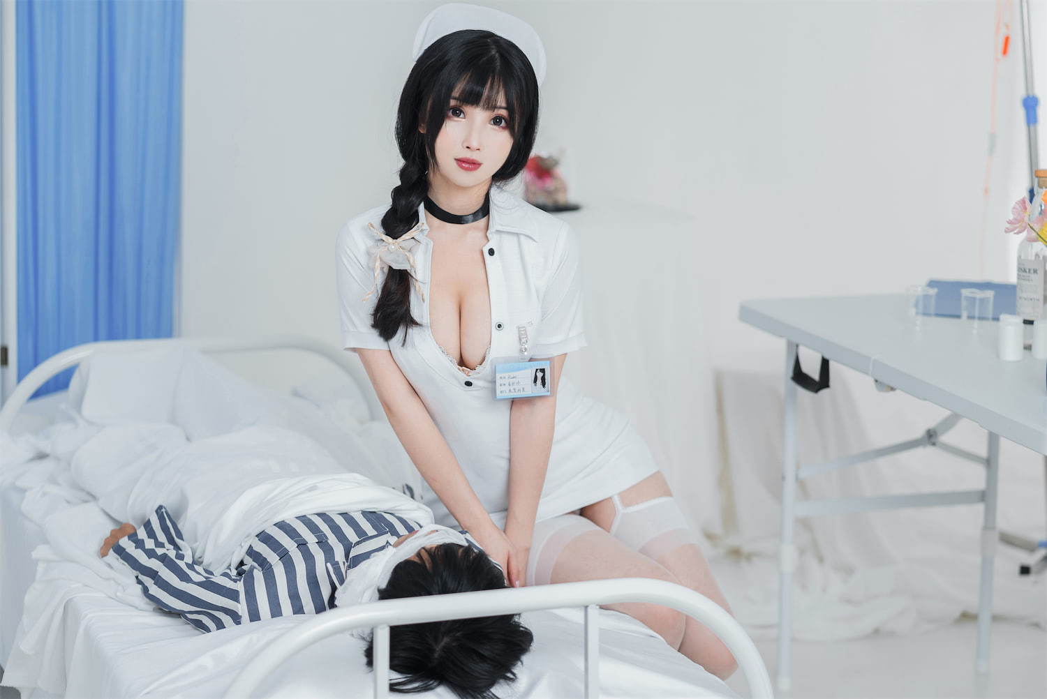 Rioko凉凉子 采集室实习护士1