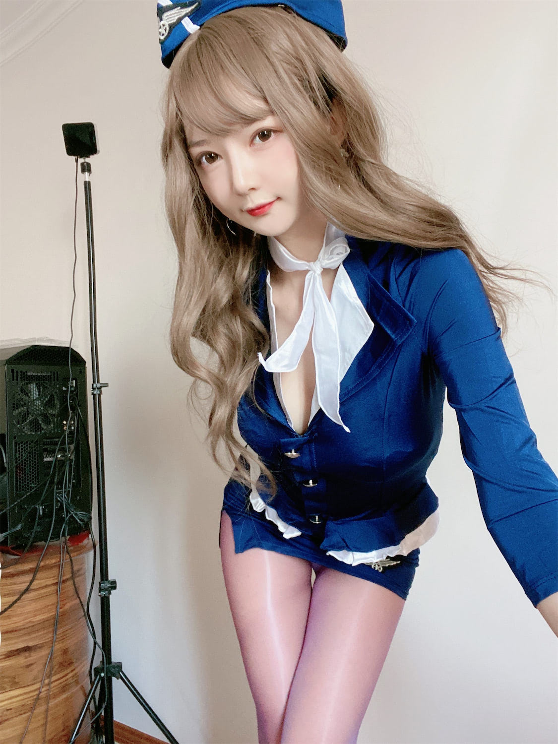 51酱 蓝色制服3