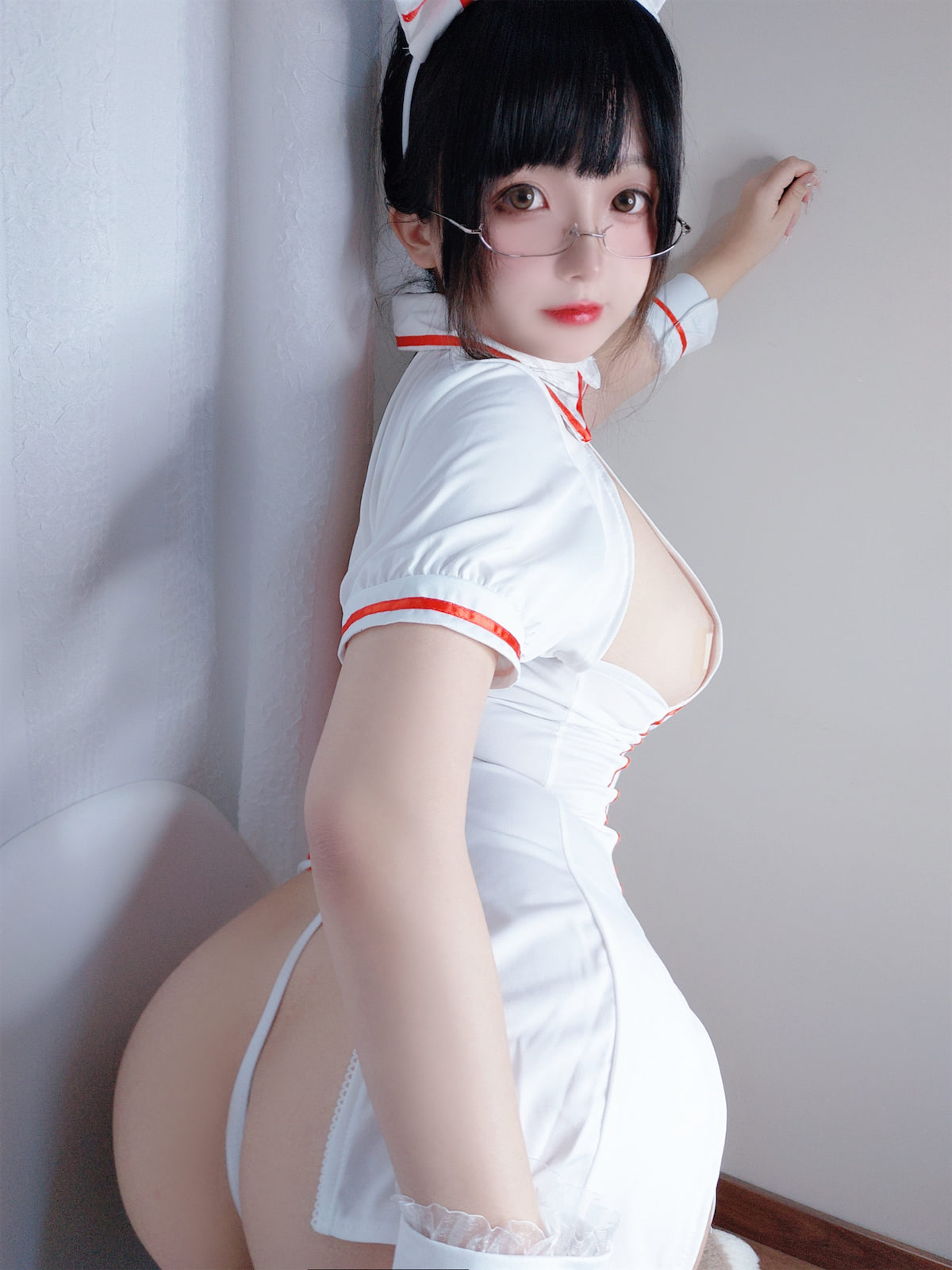 日奈娇 娇护士4