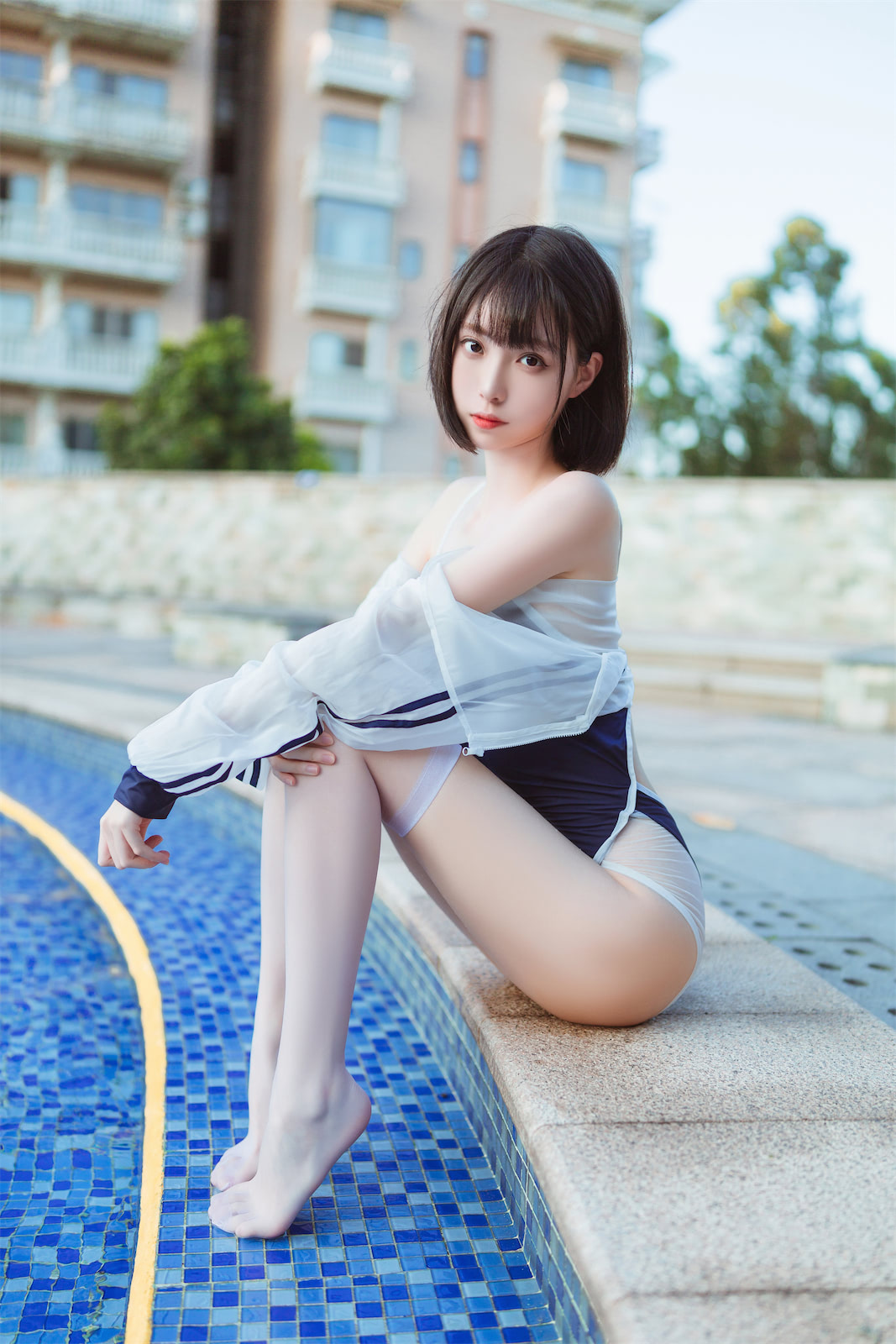 许岚LAN 泳池竞泳1