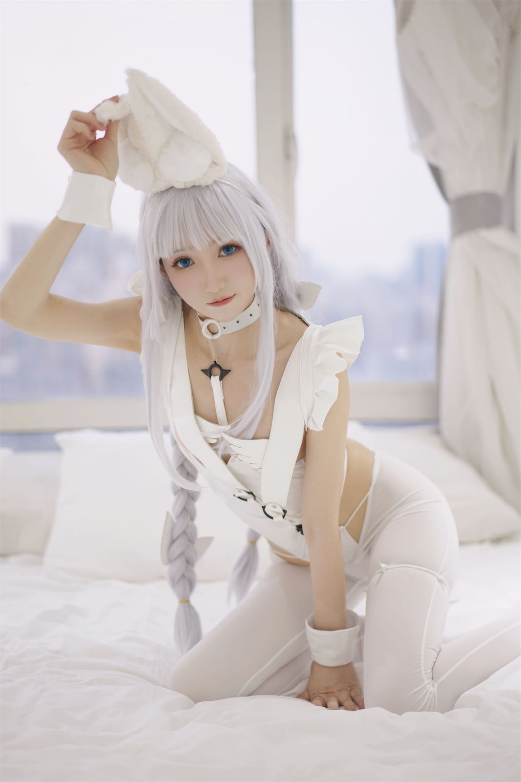 COSER衣衣 恶毒兔女郎3