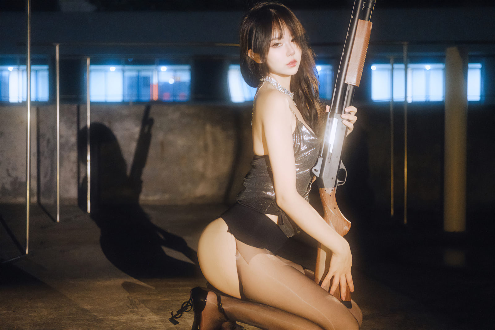 Tina很妖孽 夜色连衣裙5