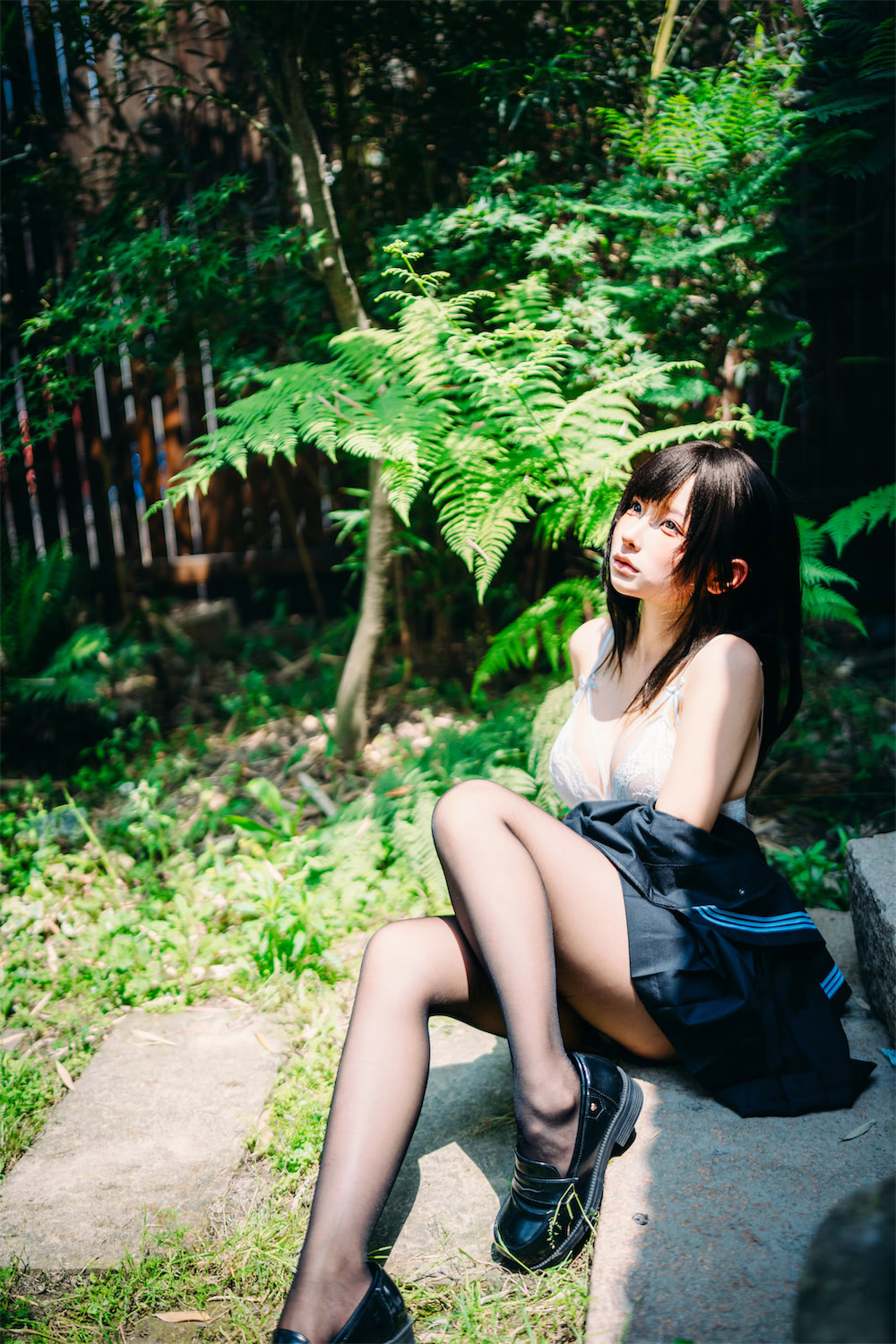 蠢沫沫 25年10月4套自拍1