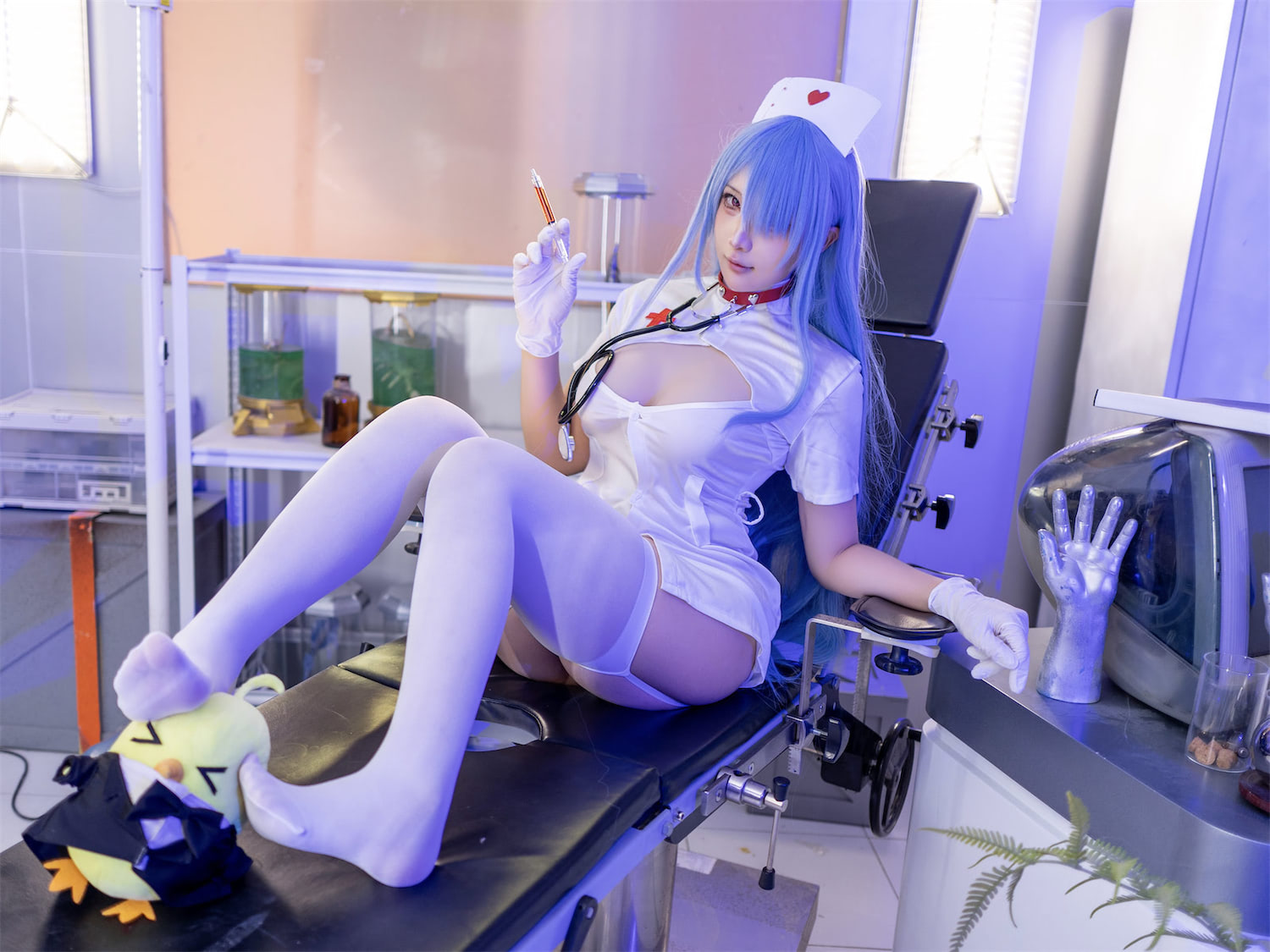 小和甜酒 碧蓝航线伏罗希洛夫护士2