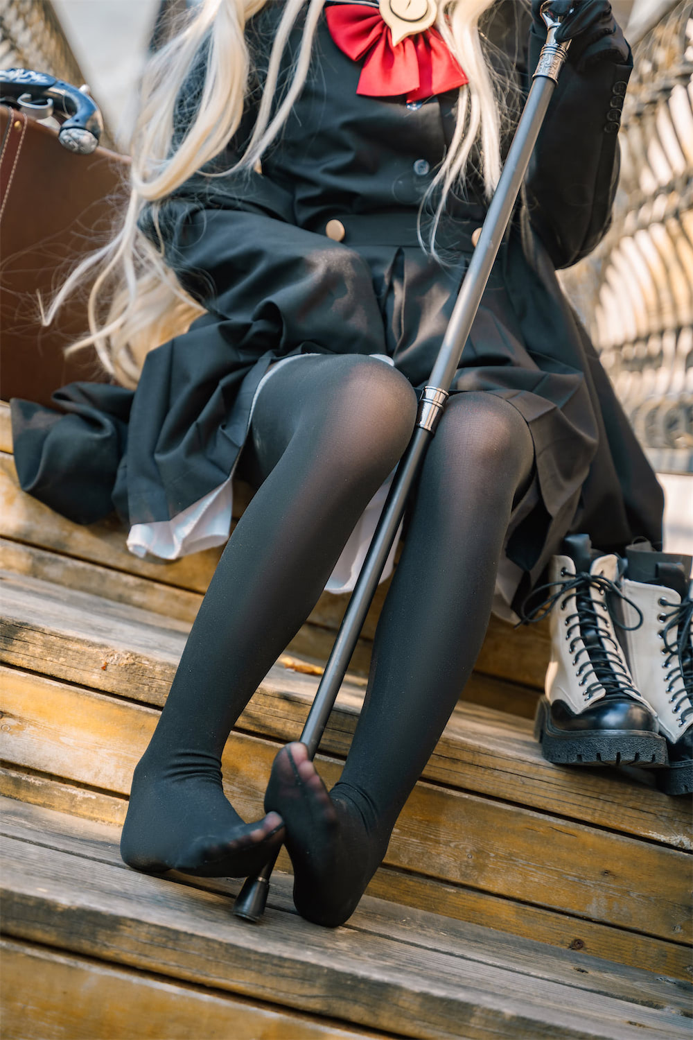 矢量鱼 蔚蓝档案笑面教授4