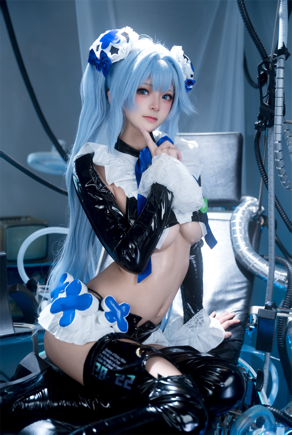 九柒喵 Nikke汉赛尔拉毗泳装8