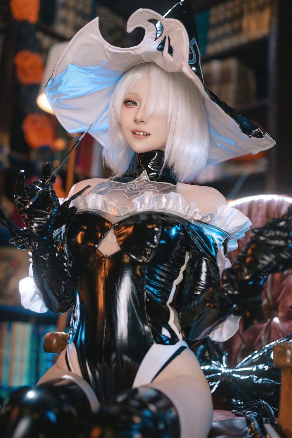 屿鱼 尼尔2B万圣女巫同人11