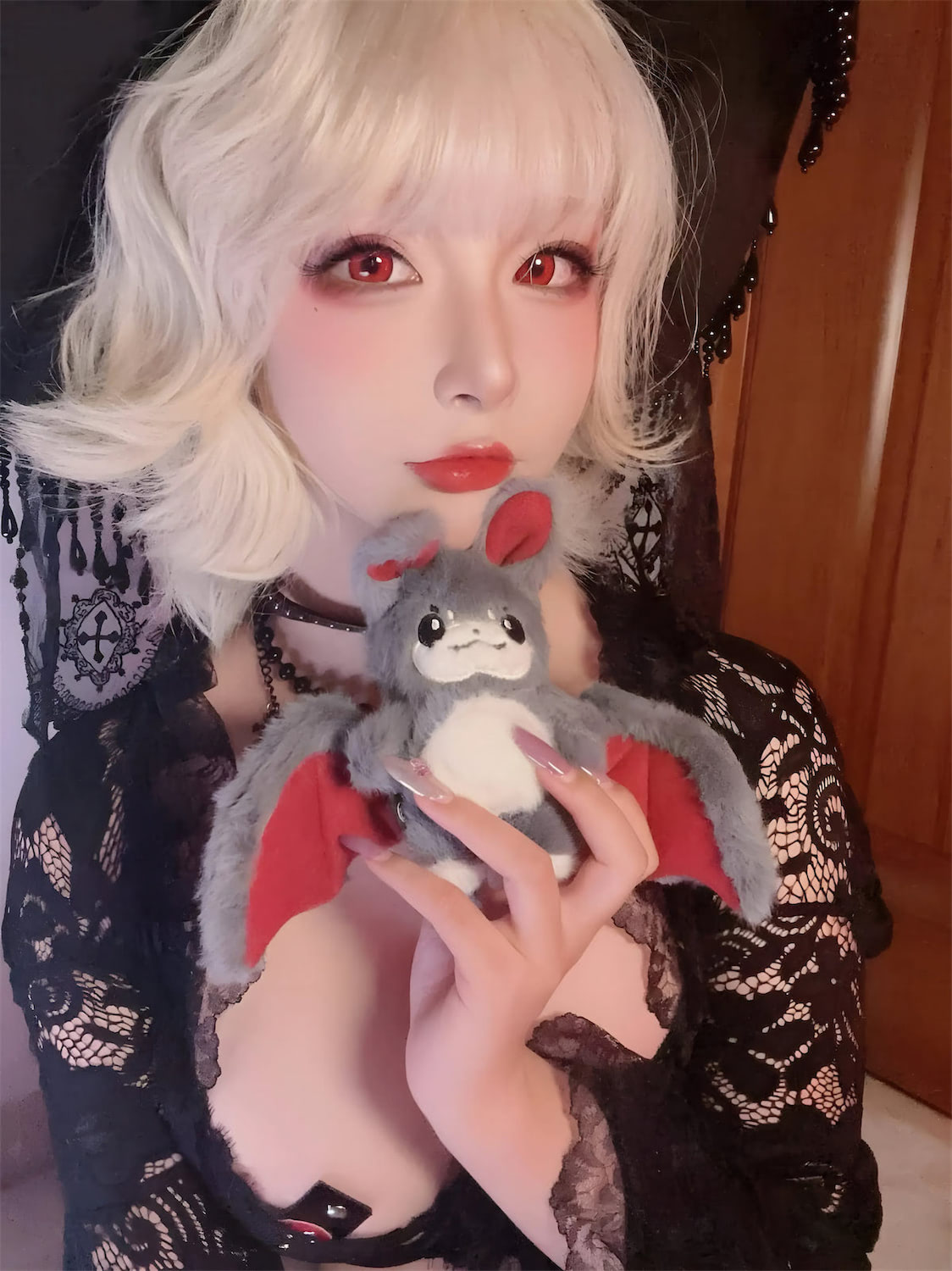 Yuuhui玉汇 蝠蝠女巫4