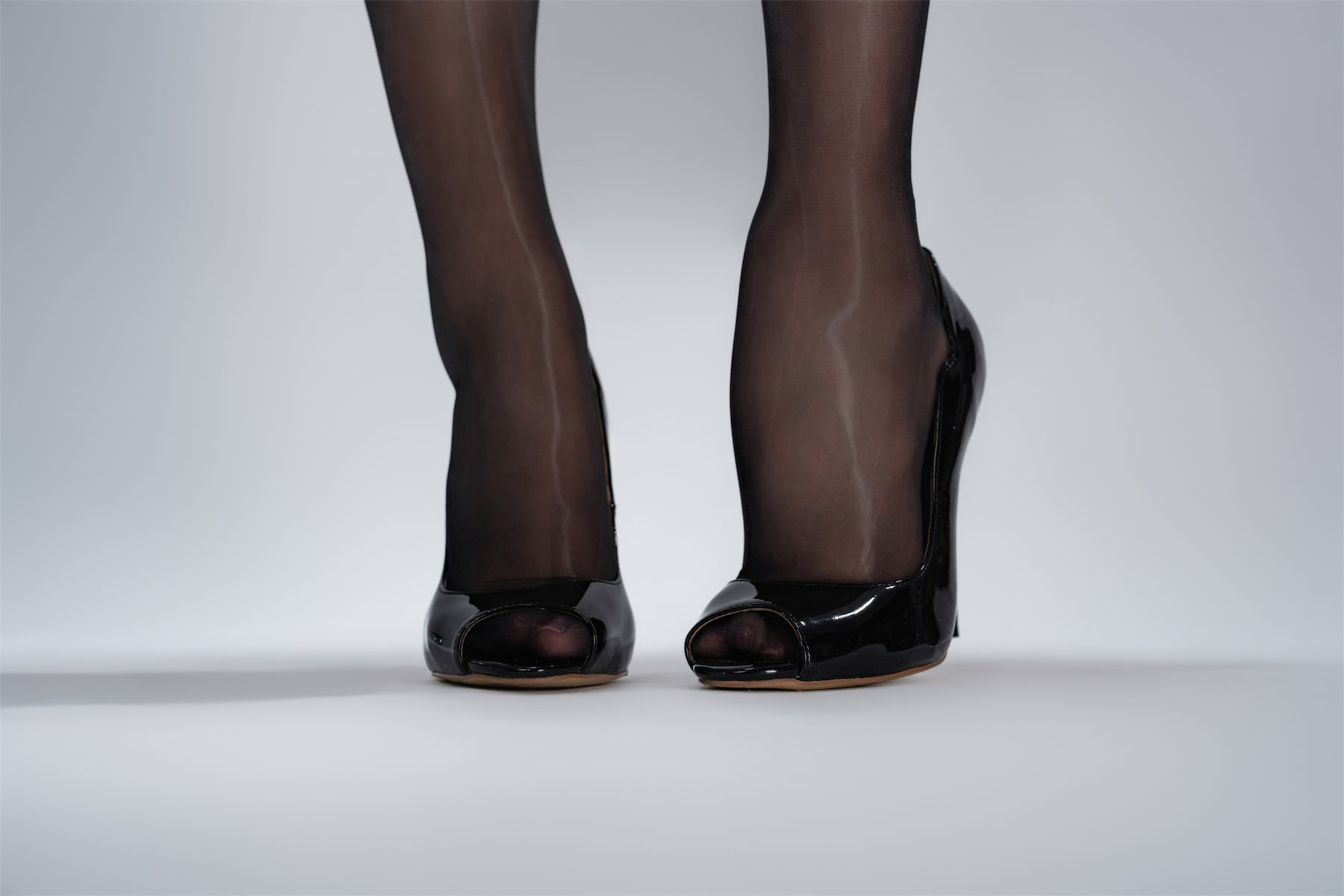 轩萧学姐 仪玄墨形影踪OL4