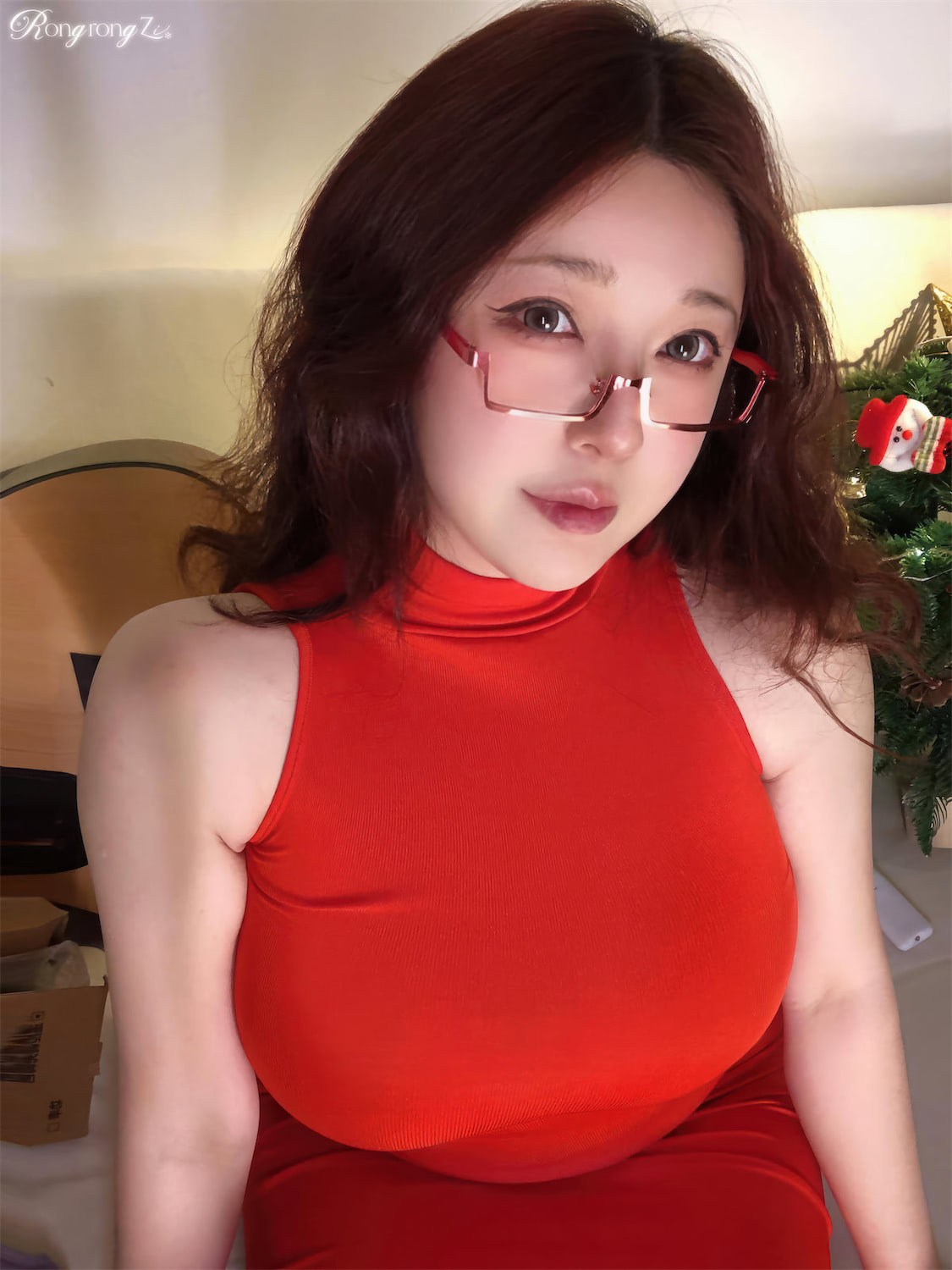 小容仔咕咕咕w 圣诞自摄1