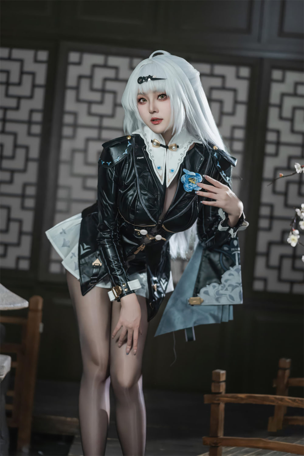 Natsuko 夏夏子 仪玄墨形影踪1