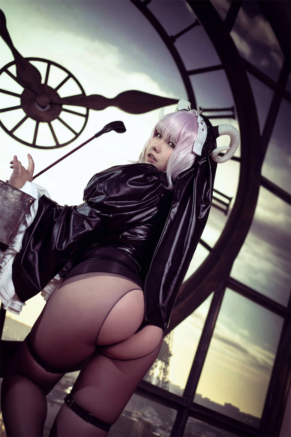 阿半今天很开心 开裆裤恶魔8