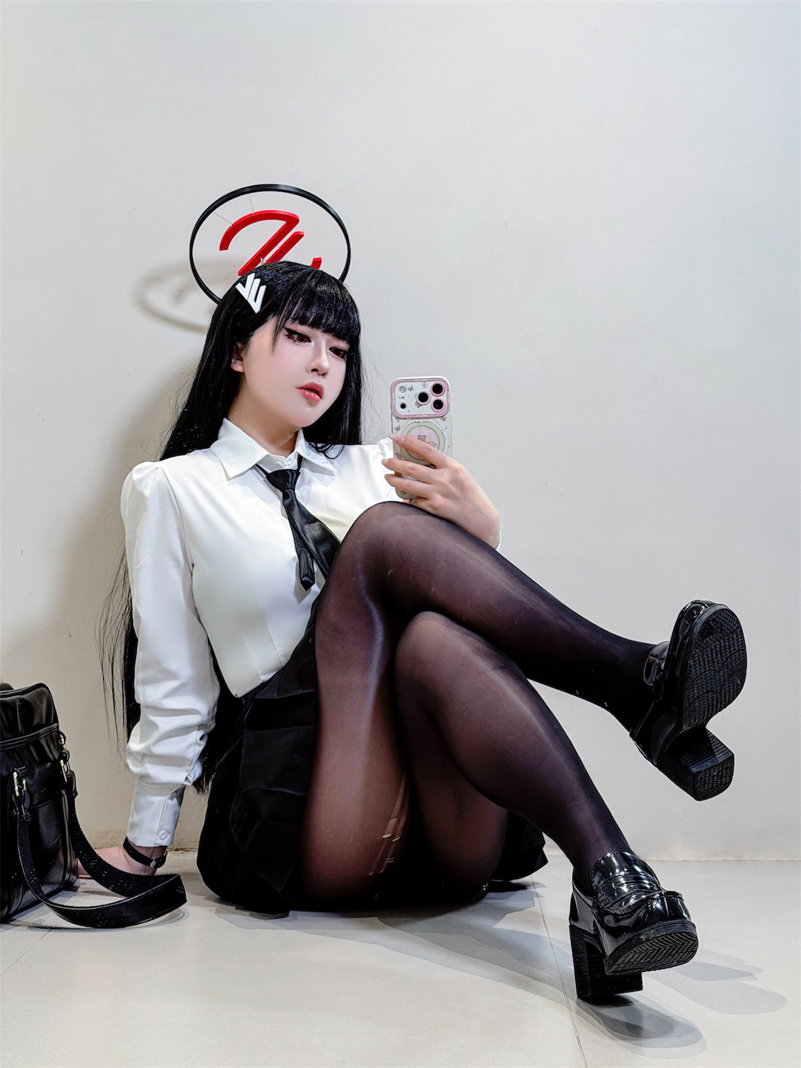 半半子 调月莉音制服竞泳4