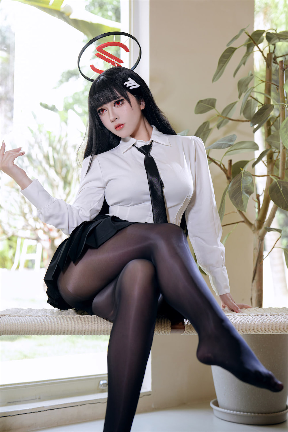 半半子 调月莉音制服竞泳2