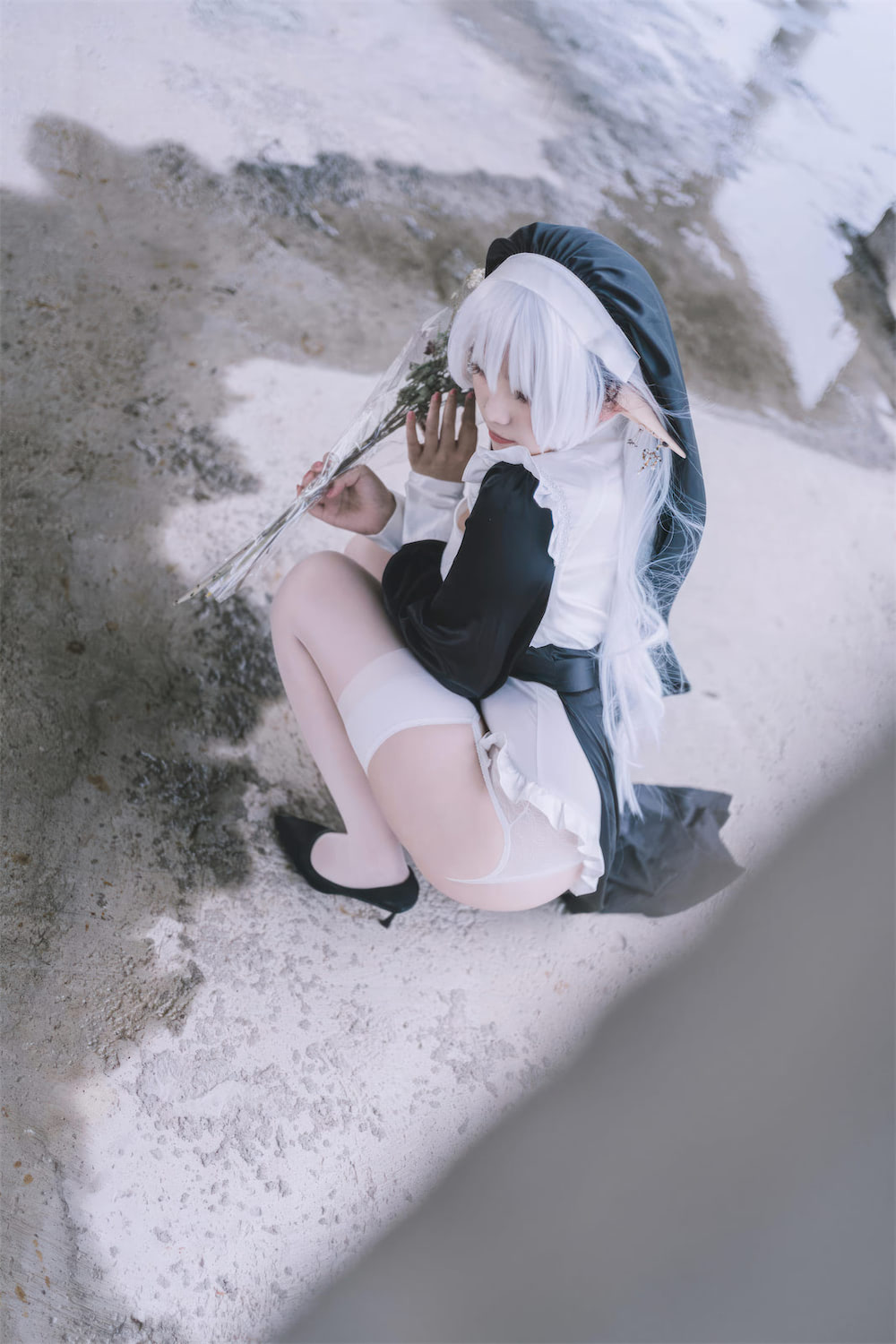阿半今天很开心 蕾姆女仆精灵修女7
