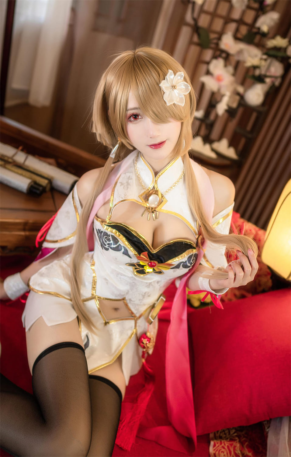 羽生三未 大凤旗袍蜂糖花丽塔4