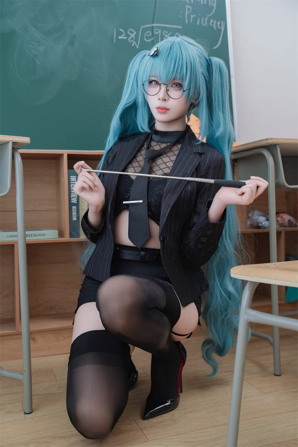 轩萧学姐 胜利女神普丽瓦蒂5