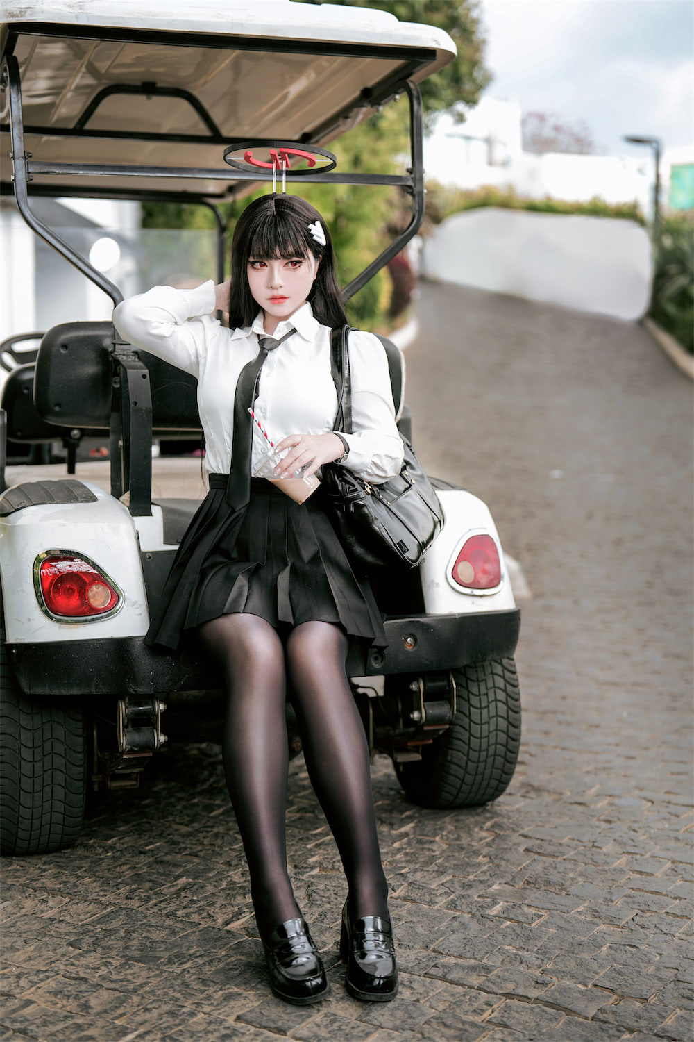 半半子 调月莉音制服竞泳8