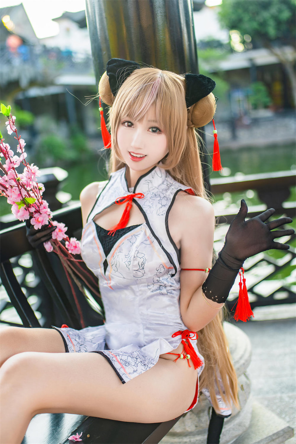 羽生三未 大凤旗袍蜂糖花丽塔3
