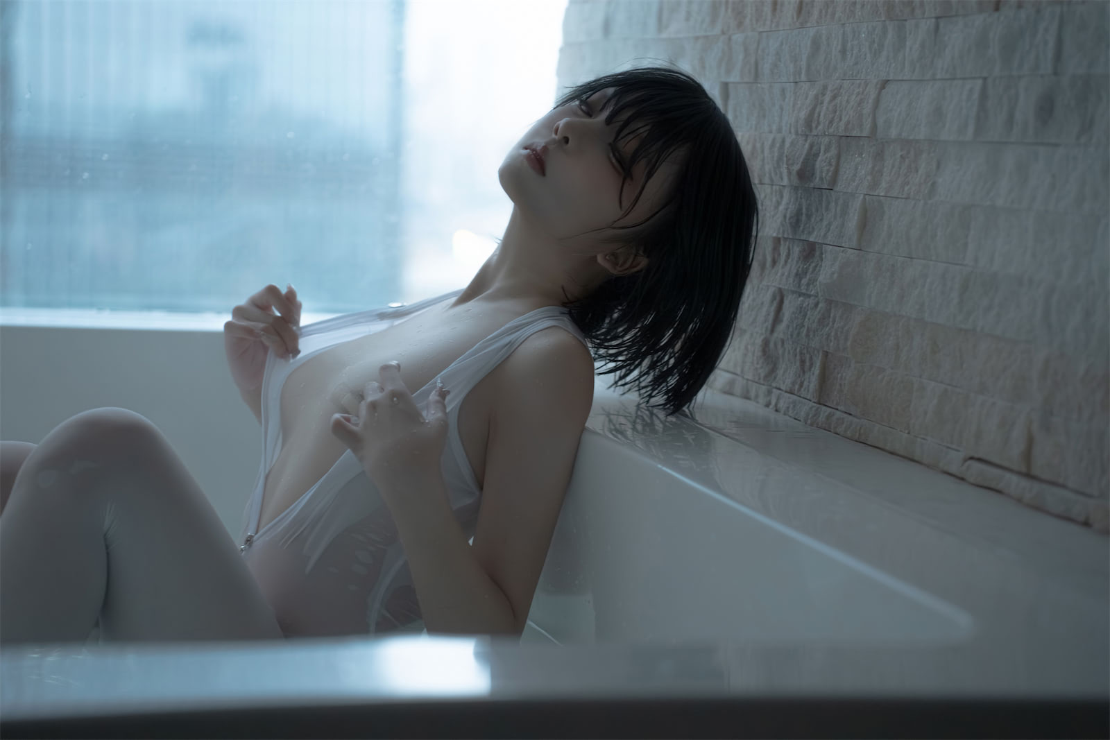 纸悦Etsu Ko 透明竞泳3