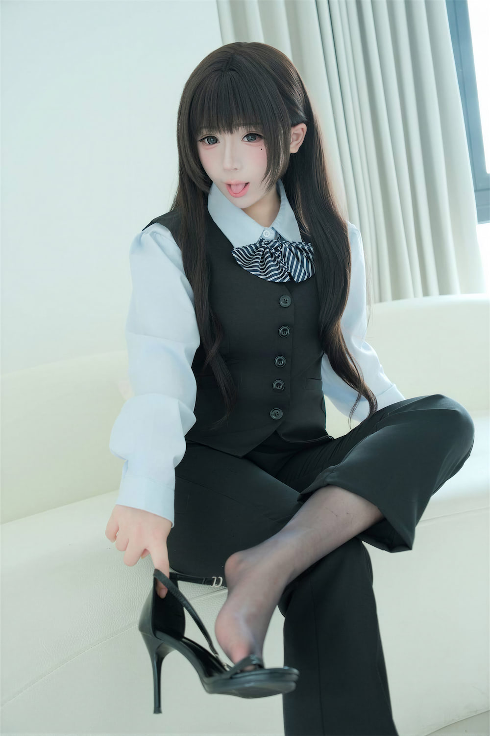 胡桃猫Kurumineko 裤里丝的秘密1