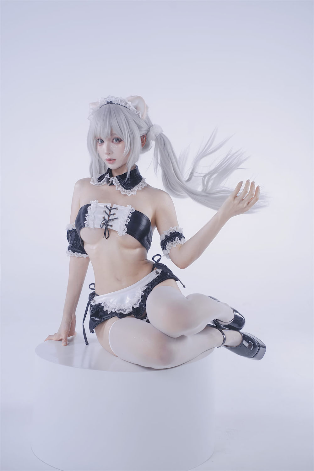 蠢沫沫 白发粉猫4