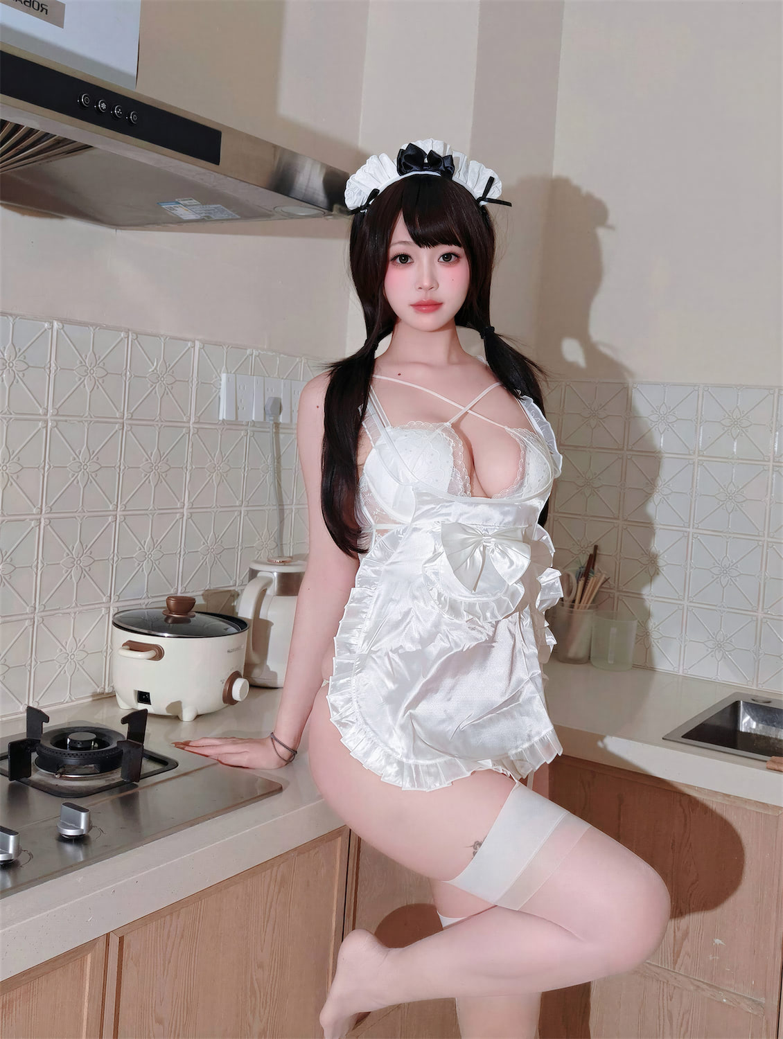 麻薯好吃 白蕾丝女仆1
