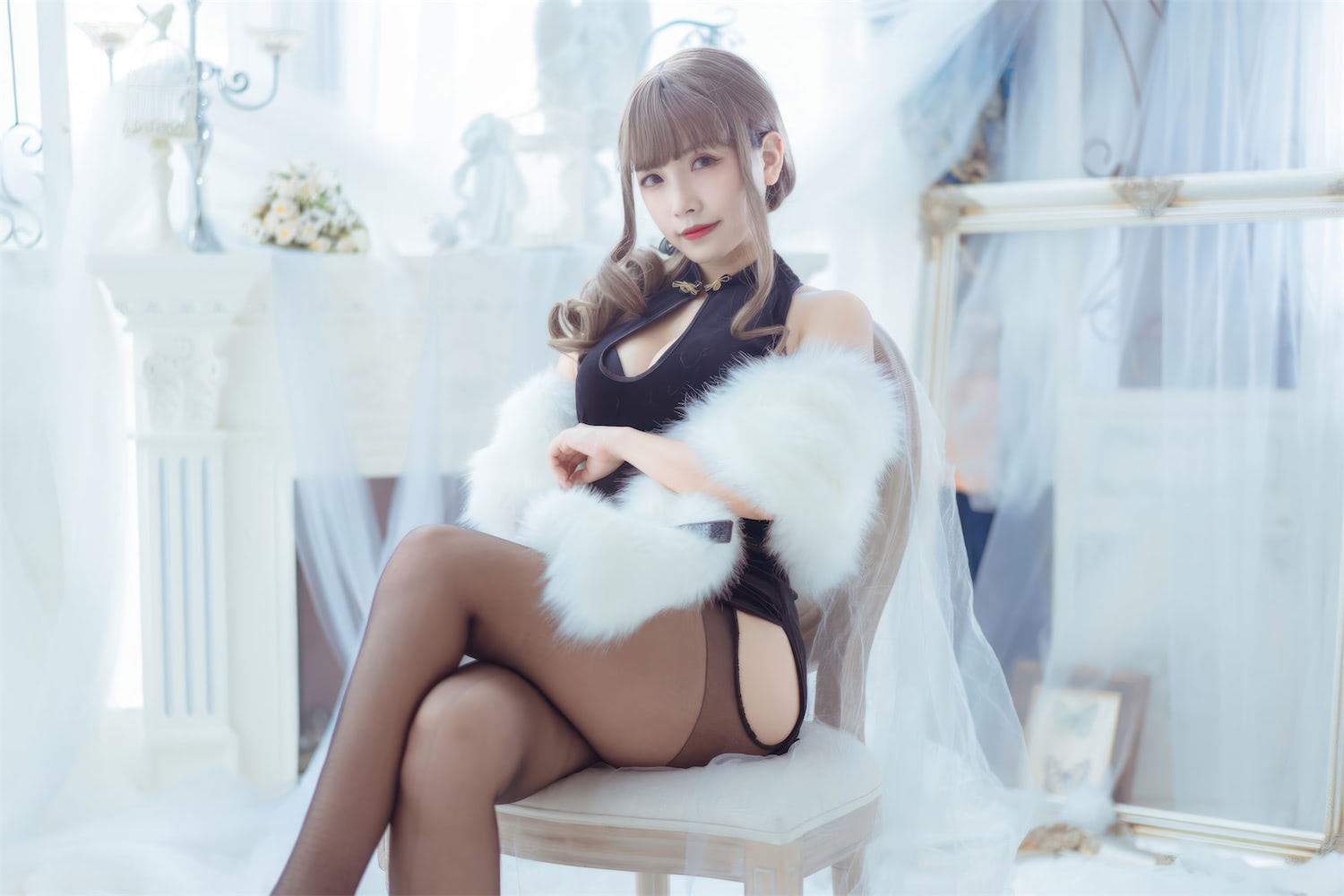 Neko 薇薇 改良黑旗袍黑枪呆兔女郎1