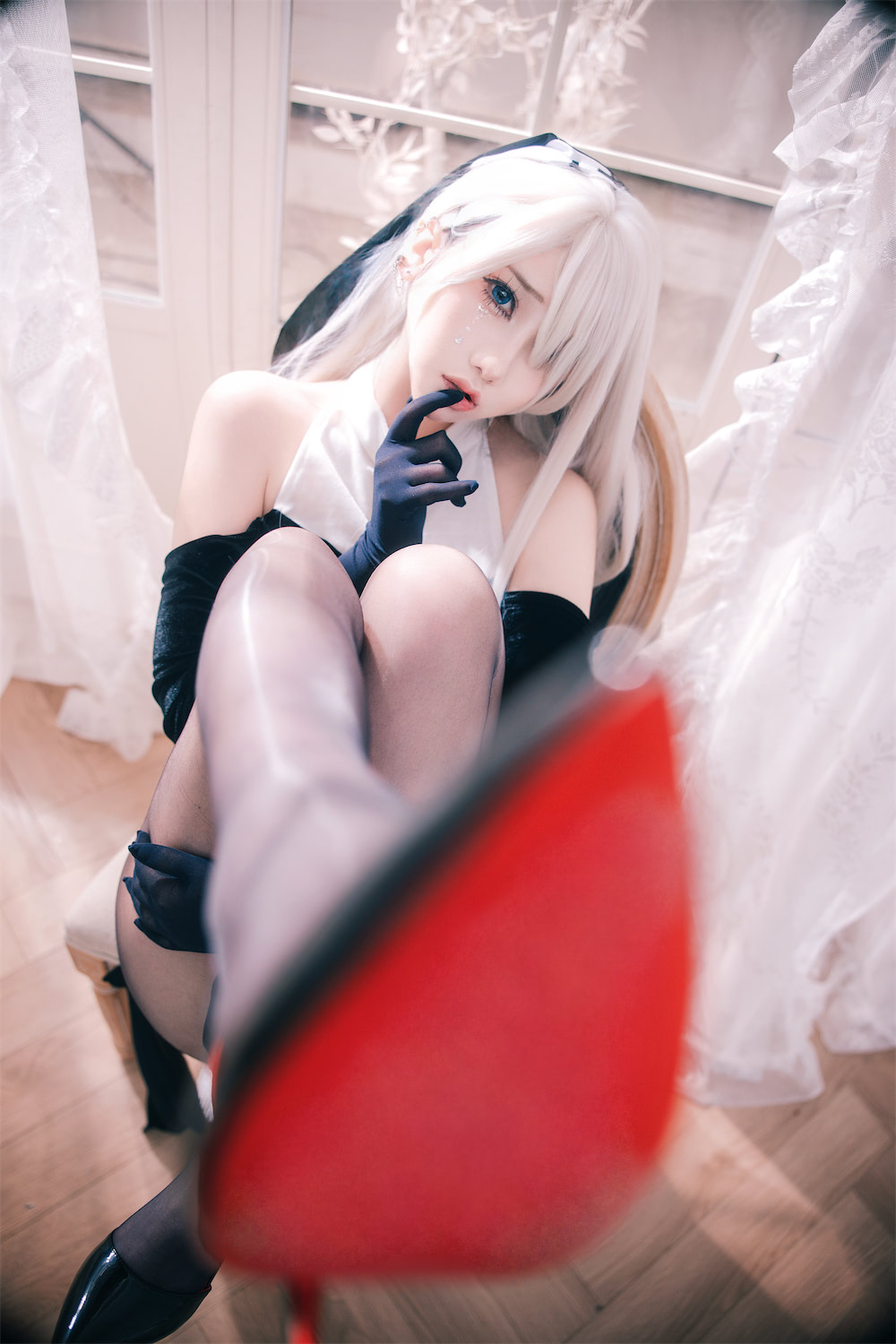 萨隆苦囚 修女7