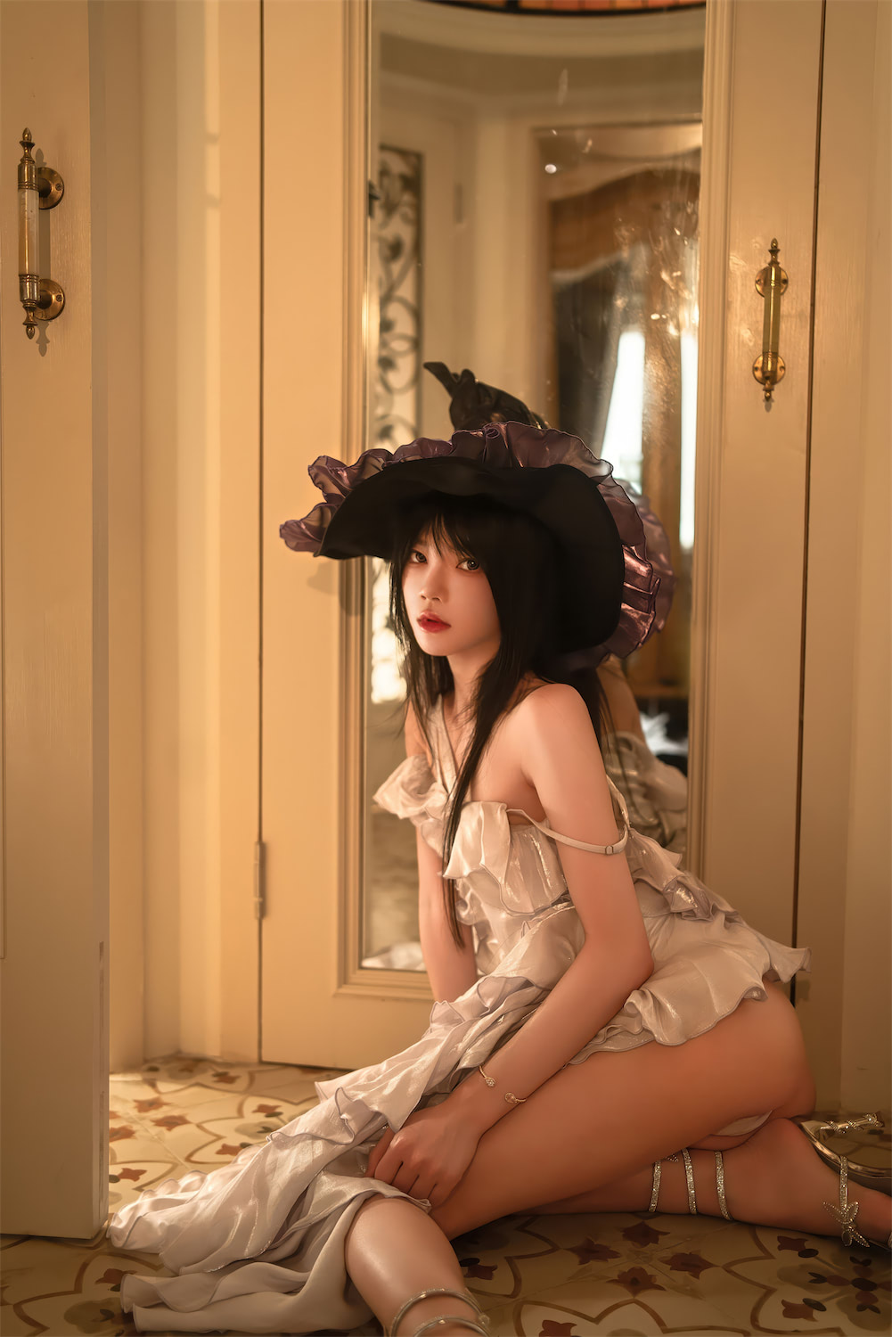 桜桃喵 魔女对镜花园温室6